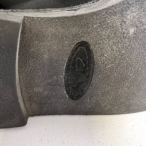 Clarks Bushacre 2 Black Suede Desert Boots - Picture 6 of 8